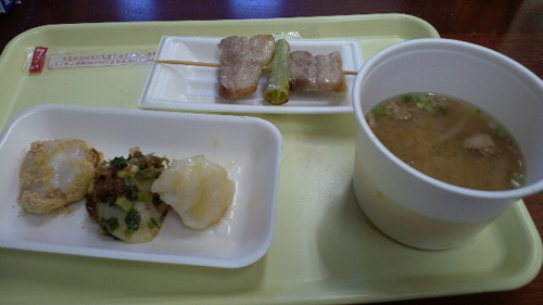 お餅に豚汁
